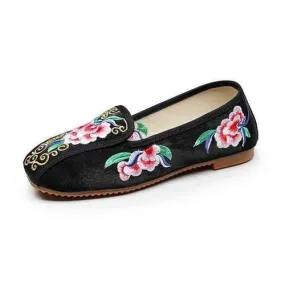 Floral Embroidery Vintage Loafers